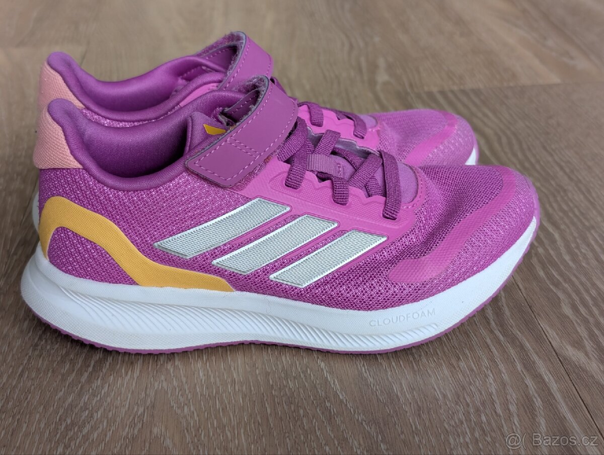 Dětské boty Adidas vel. 30,5