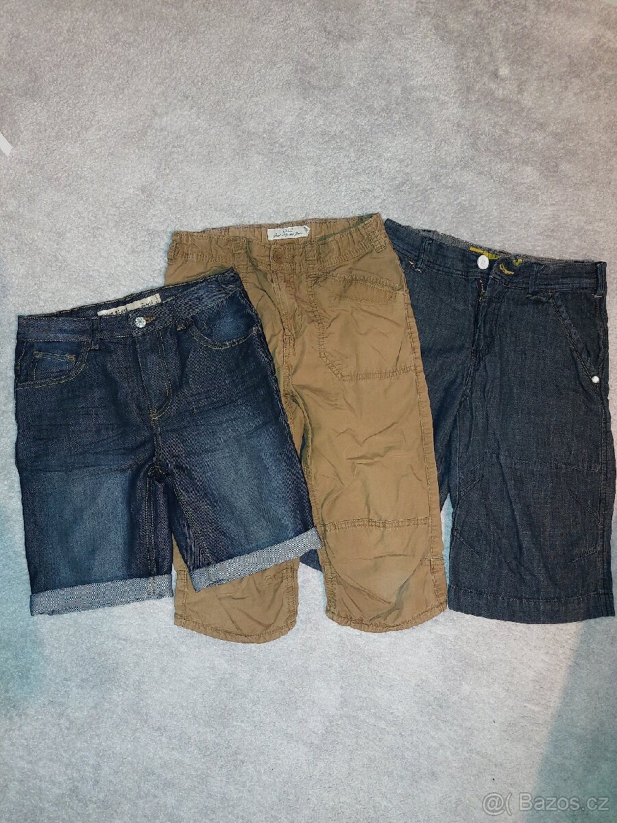 Kraťasy 3x vel. 146