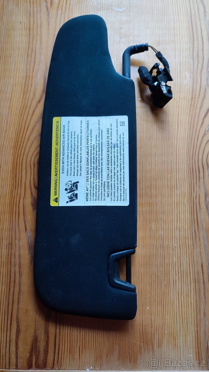 Sluneční clona práva Ford mustang 15+