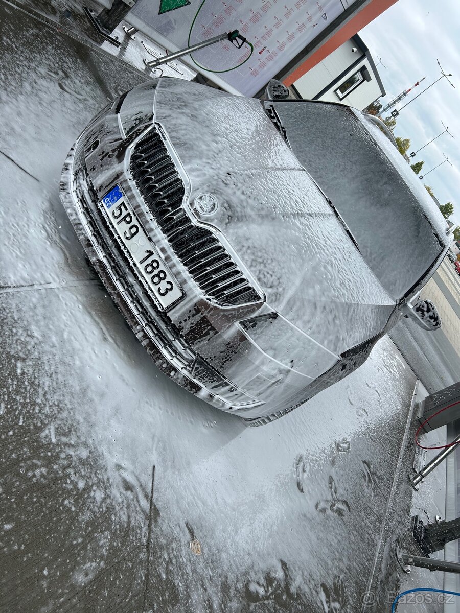 ŠKODA OCTAVIE III 2.0 TDI 110 KW