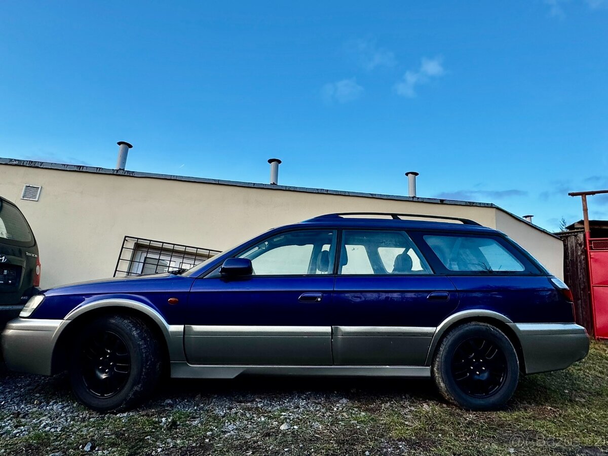 Subaru Legacy Outback rok 2000 2.5l 115 kw LPG
