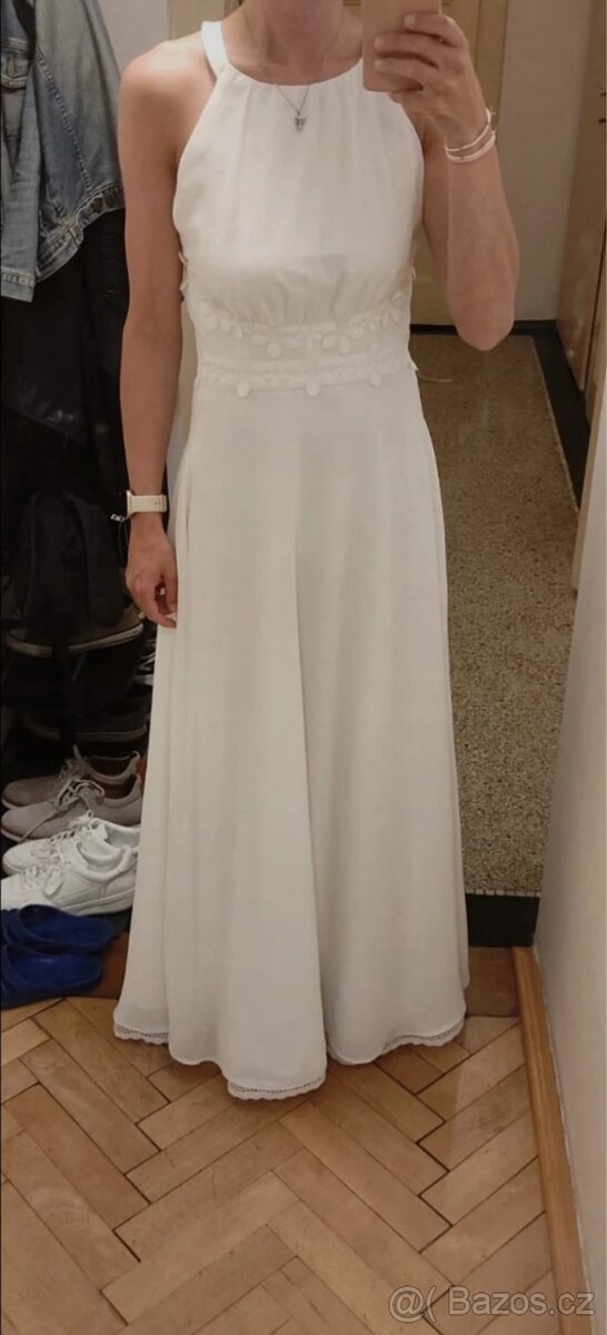 SPOLEČENSKÉ (SVATEBNÍ) ŠATY SWING