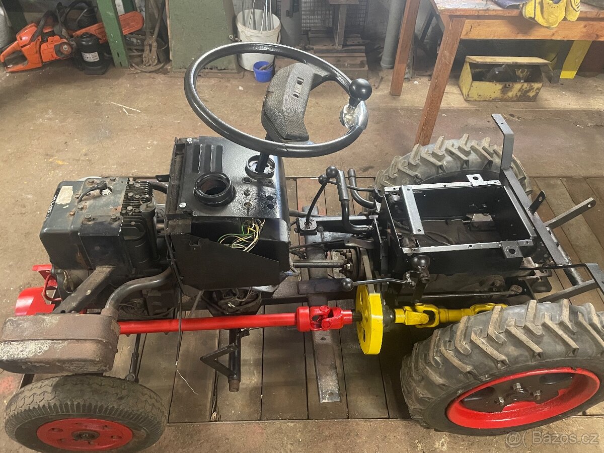 Malotraktor Mt8-070 mini