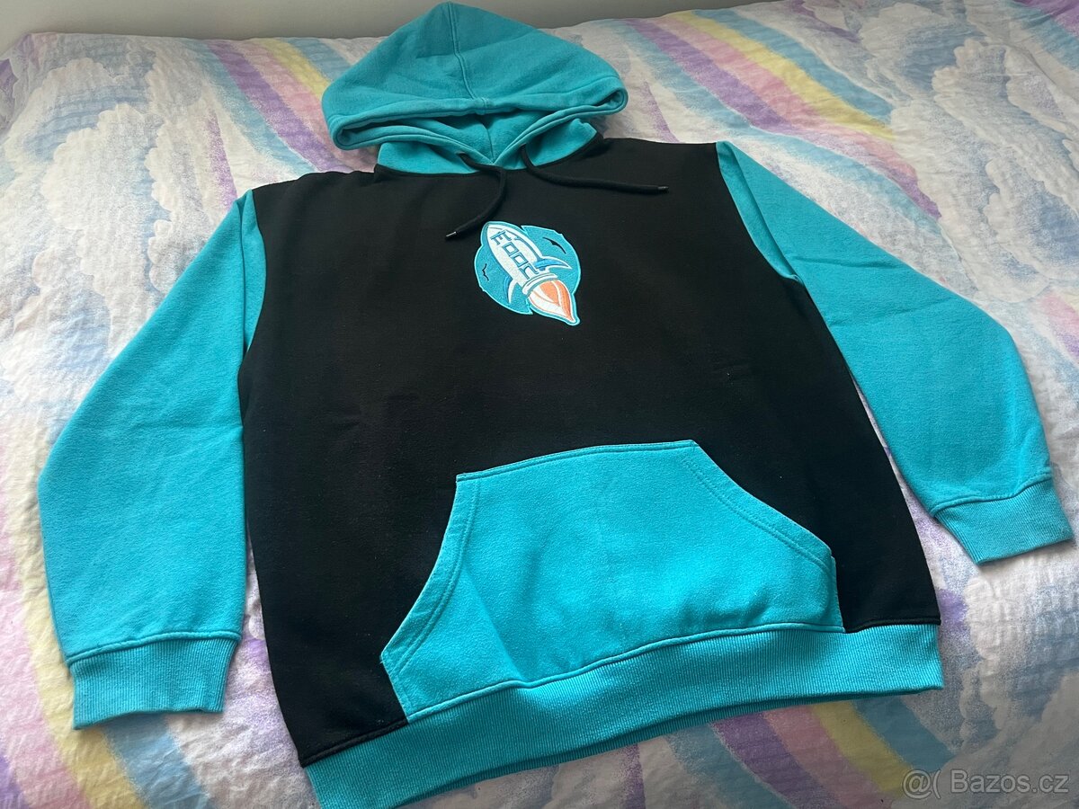 Mikina Moon, Merch StudioMoonTV