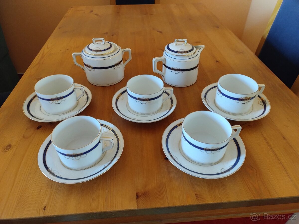 Porcelánový kávový servis