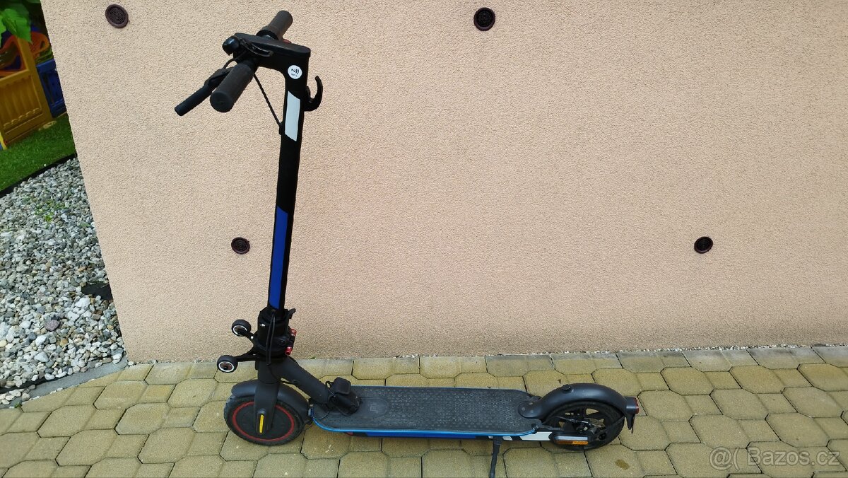 Xiaomi Mi Electric Scooter Pro 2
