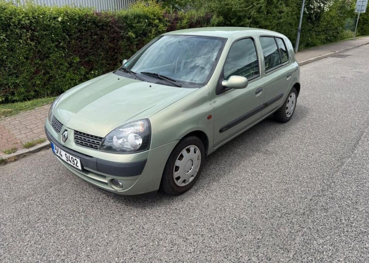 Renault Clio 1,2i/16V Nová STK , klima benzín