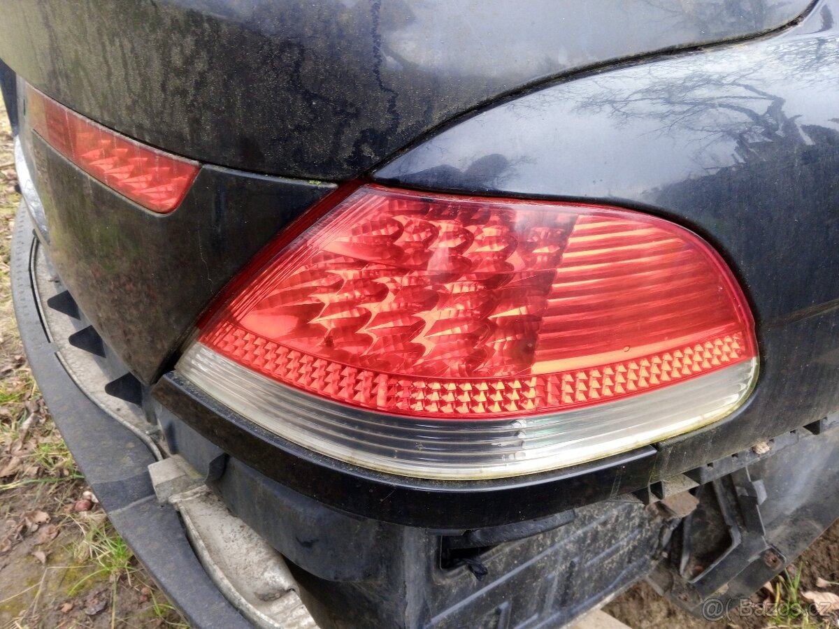 BMW e65 zadní pravé světlo