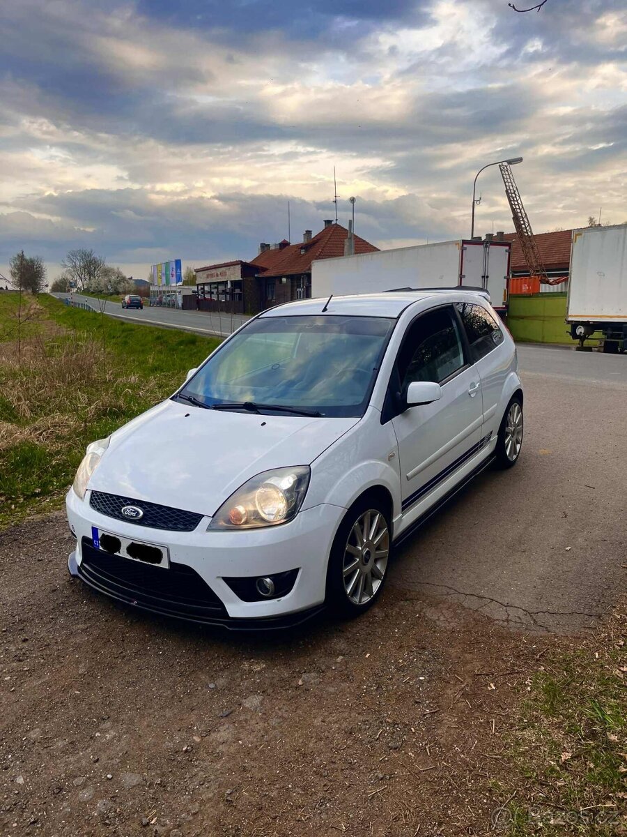 Ford Fiesta ST150 - BOURANÉ
