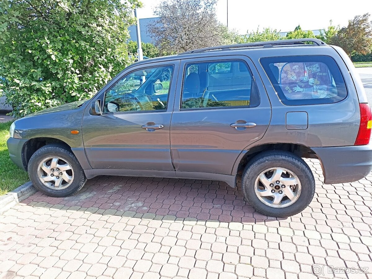 Mazda Tribute na DOJEŽDĚNÍ