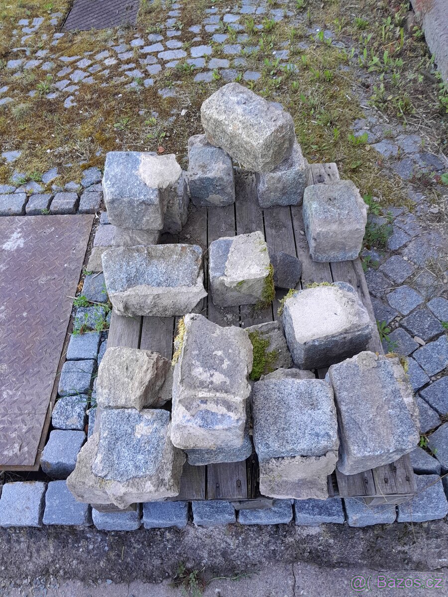 Žulové kostky