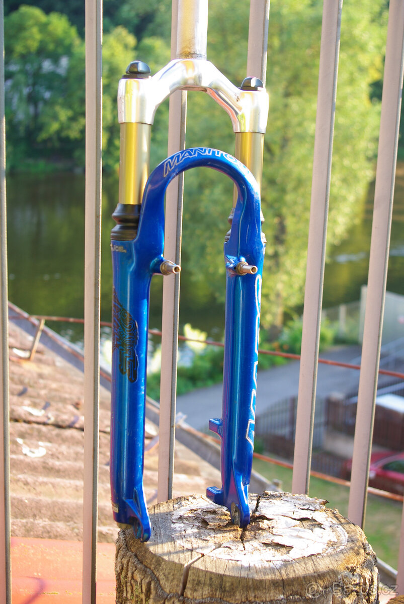 vidlice Manitou Mars CompCoil, 26" extra mekka pruzina