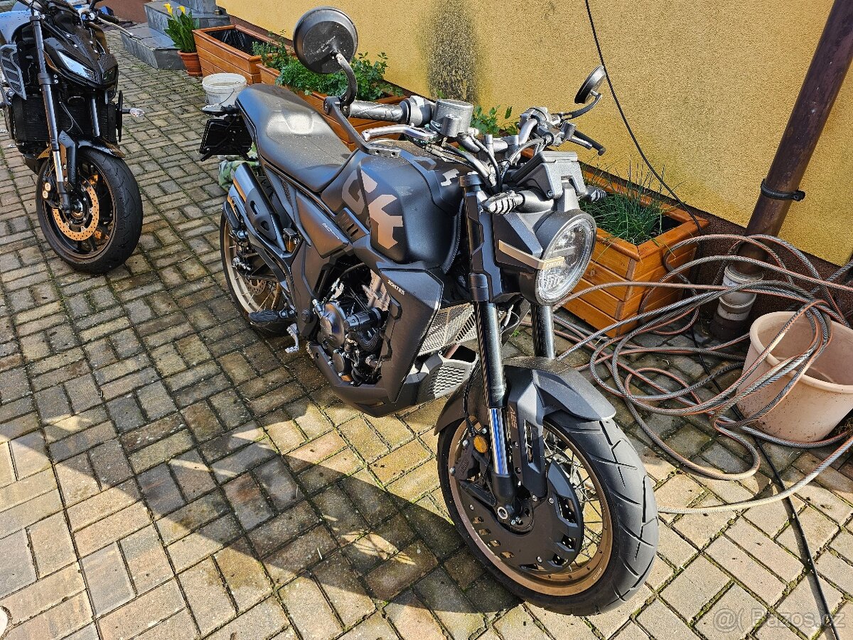 Zontes 350gk scrambler