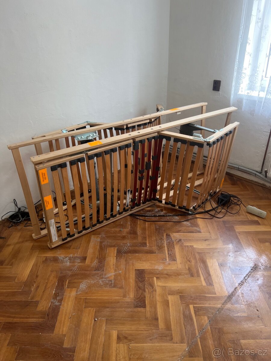 Rošty do postele polohovací elektrické
