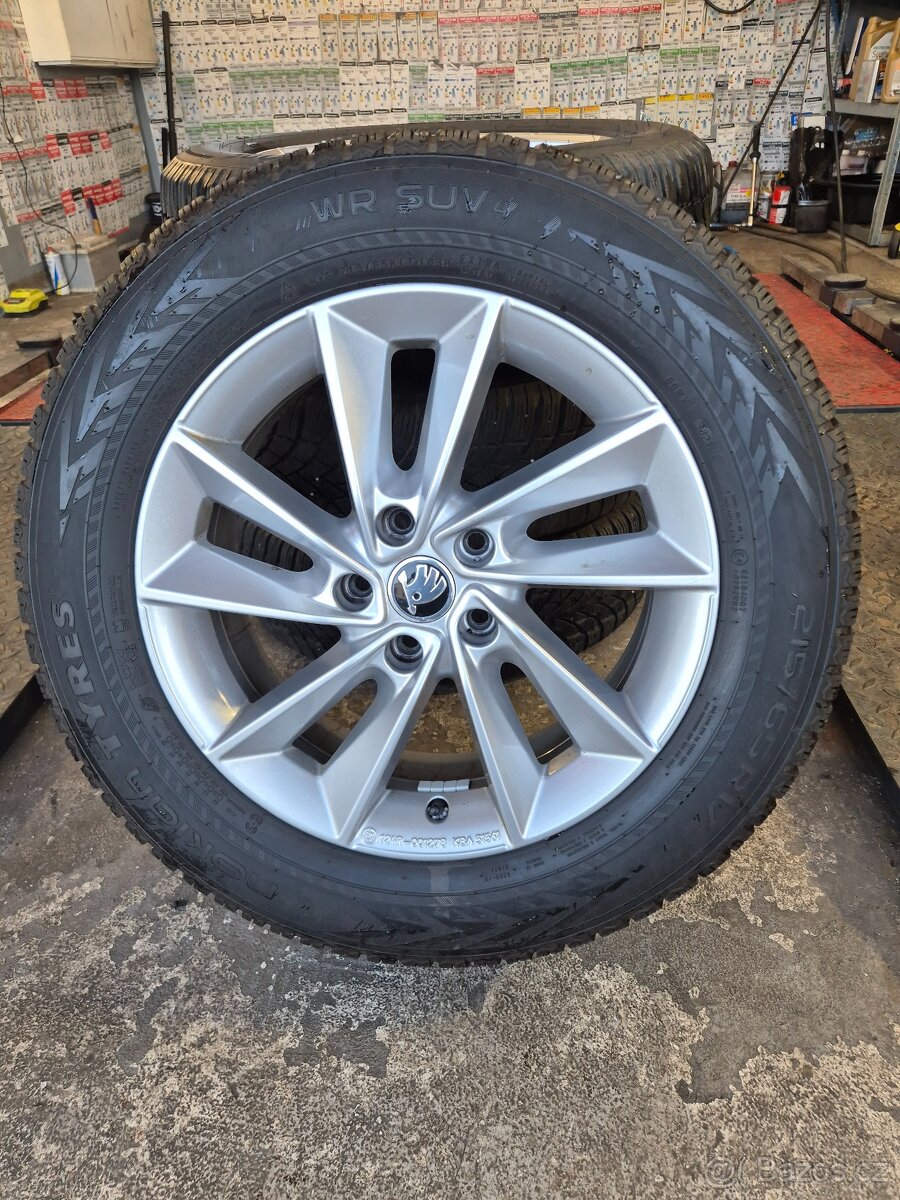 ŠKODA ALU 6,5J x 17’’ ET 38 215/65 R17Bridgestone 5.5mm