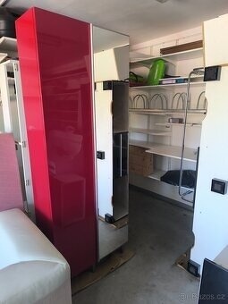 Ikea skříň knihovna ,botník poličky se zrcadlem