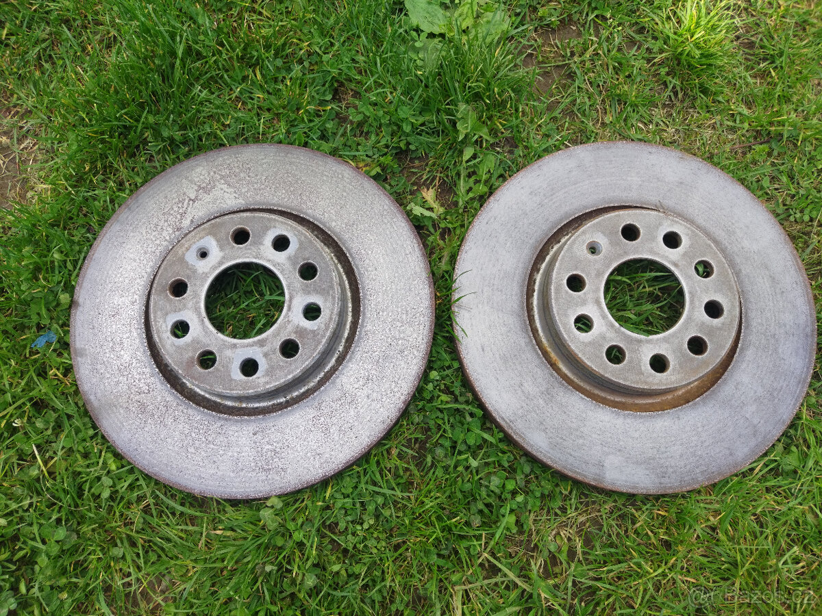 Brzdové kotouče a destičky ATE a ATE Ceramic Škoda O. 2 RS