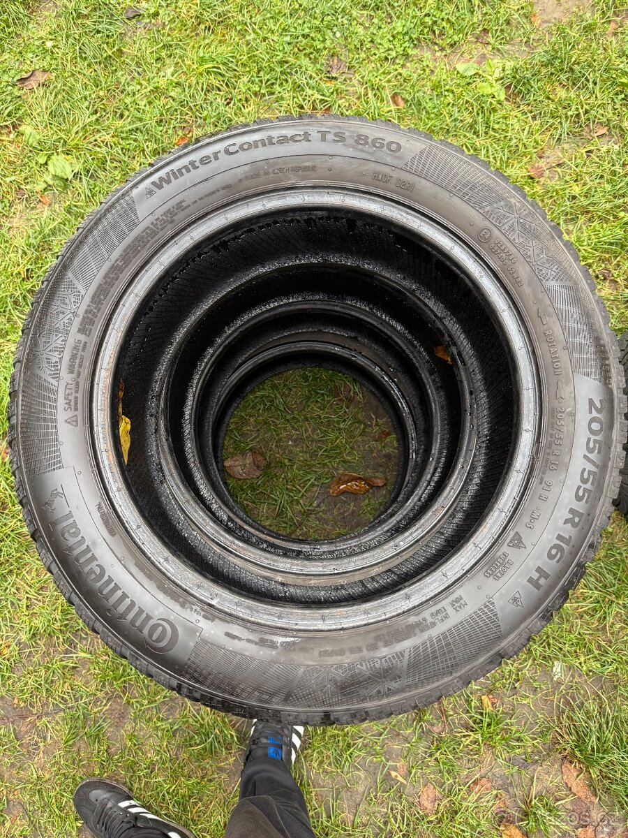 Prodam sady zimni pneu Continental 205/55r16