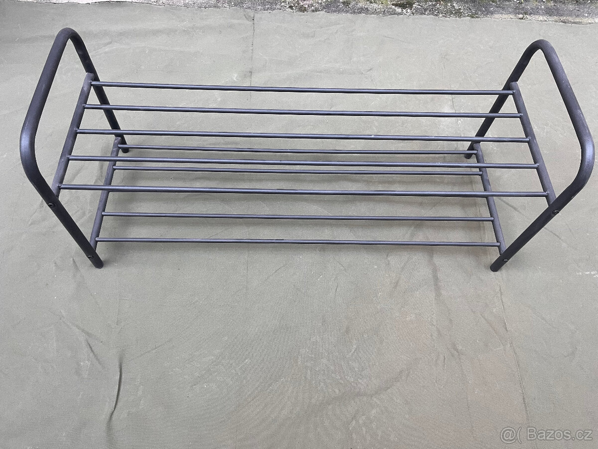 Botník kovový jako nový