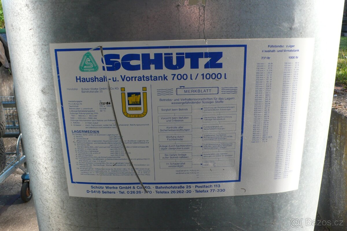 mobilní nádrž na naftu, olej