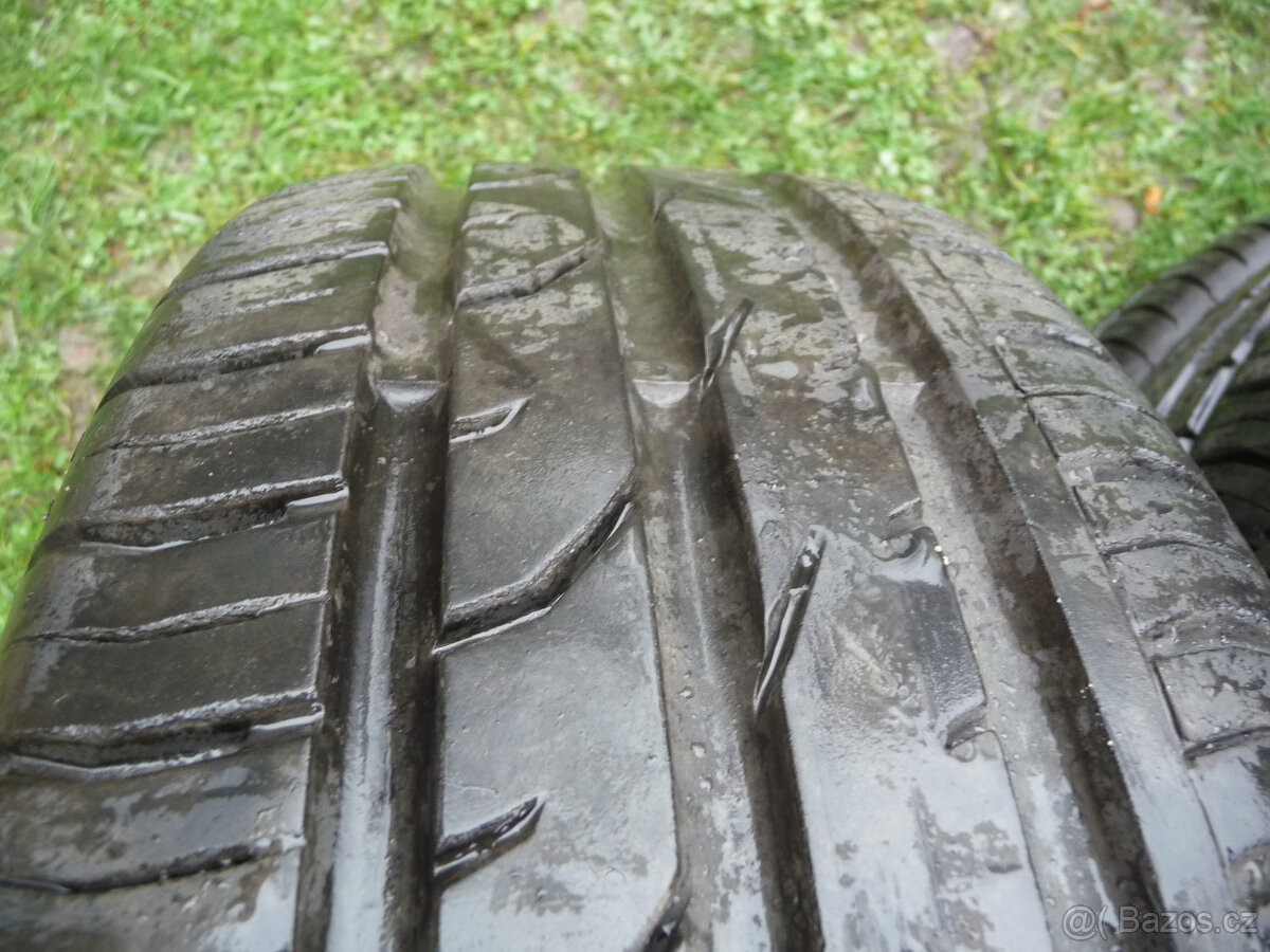 Pneu CONTINENTAL 195/55/R15, ContiPremiumContact