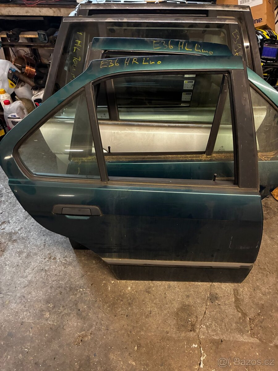 Zadní dveře na bmw e36 limo