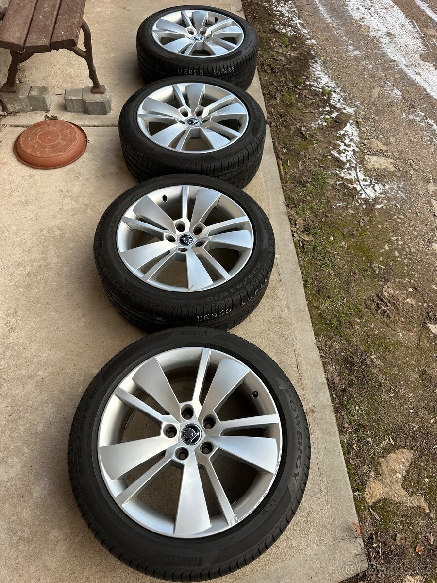Prodám kola 235/45 r18 Superb 3