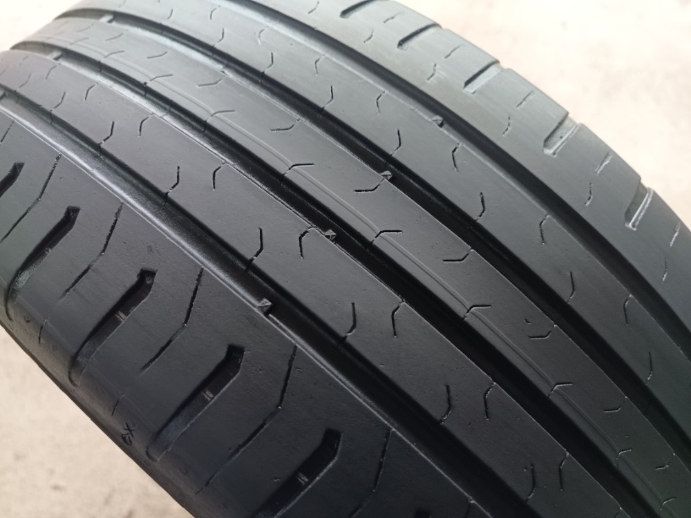 205/55 R16 CONTINENTAL (4717)