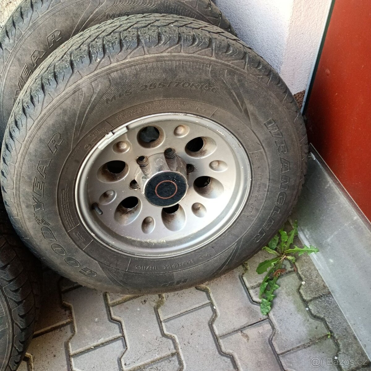 255/70/r15