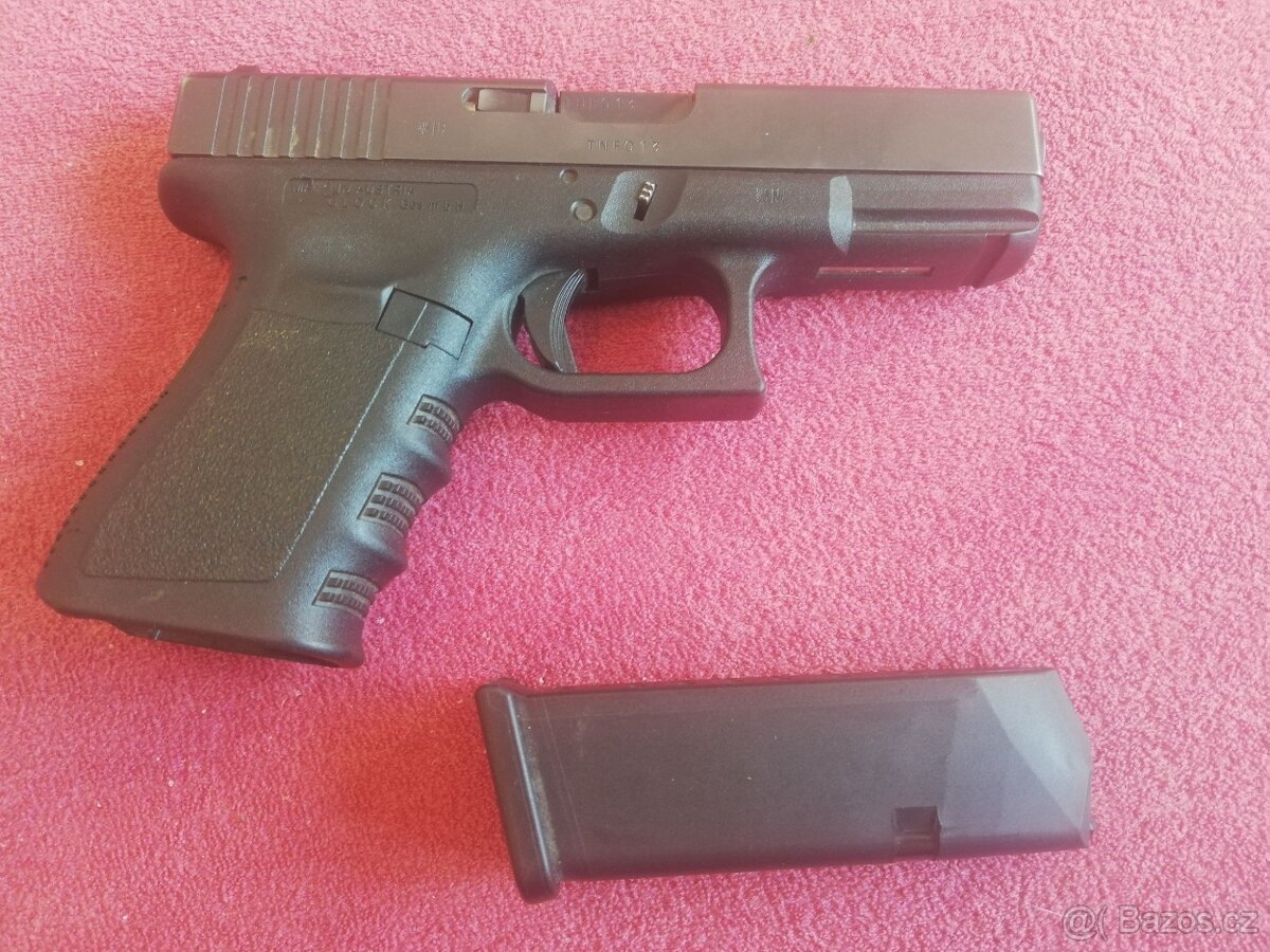Pistole Glock 19