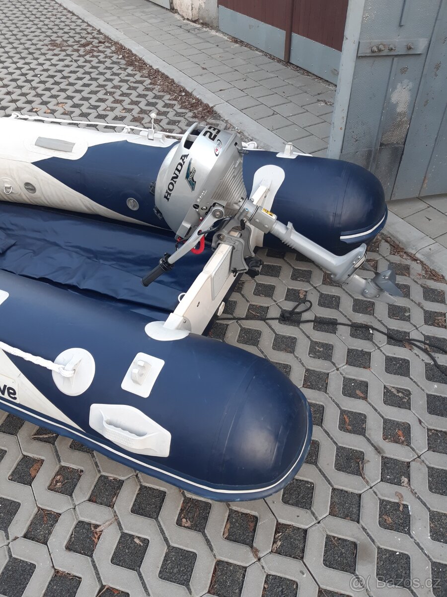 Člun Honda + motor Honda SLEVA