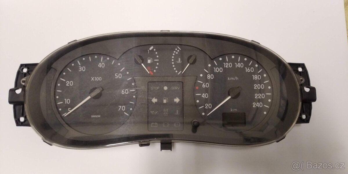 Tachometr Renault Clio 1.6 r. v. 1999, 66kW pal. počítač