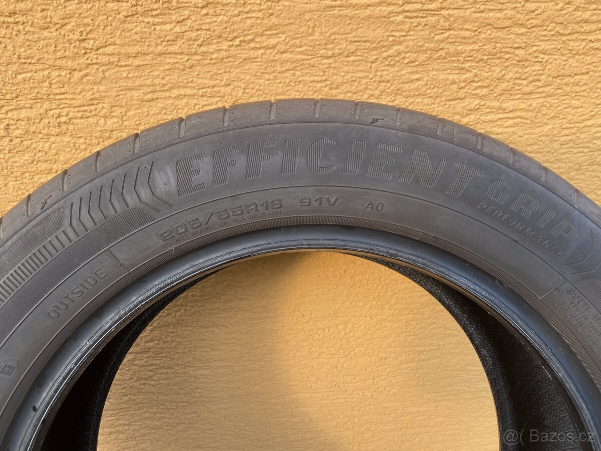 Letní pneu Goodyear Efficientgrip Performance