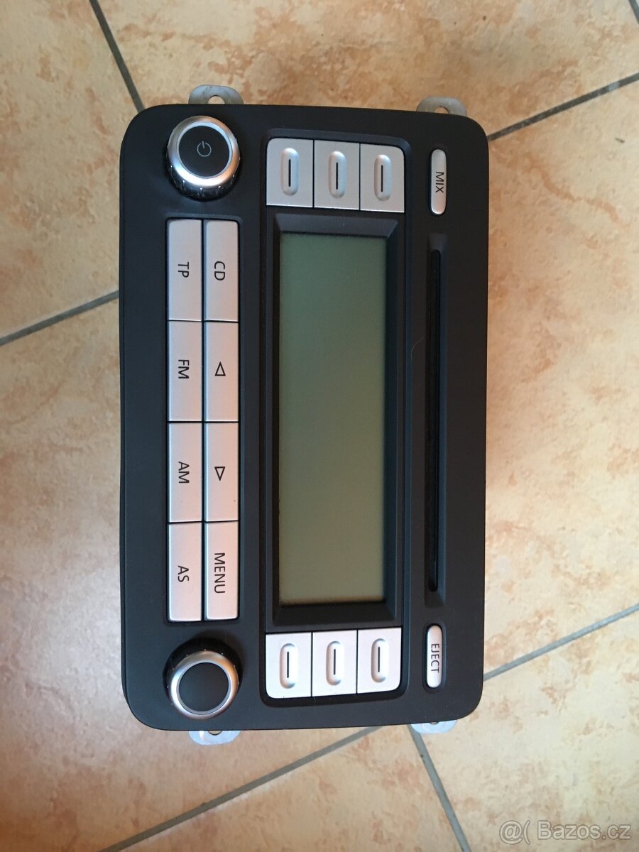 Originální rádio VW Golf V