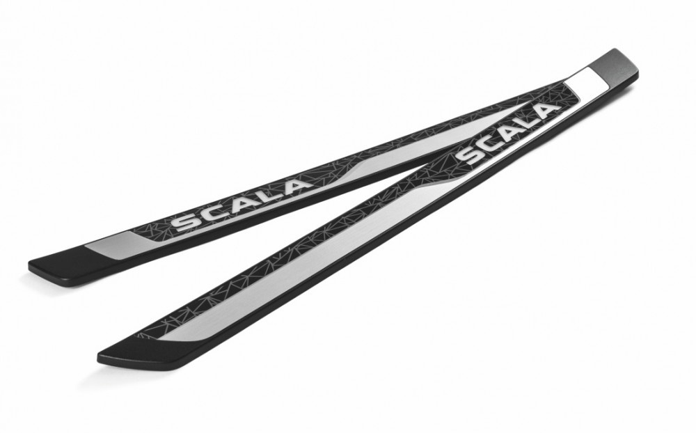 Svítící prahové lišty Škoda Scala 657071300