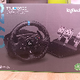Logitech G923 herní volant + řadící páka