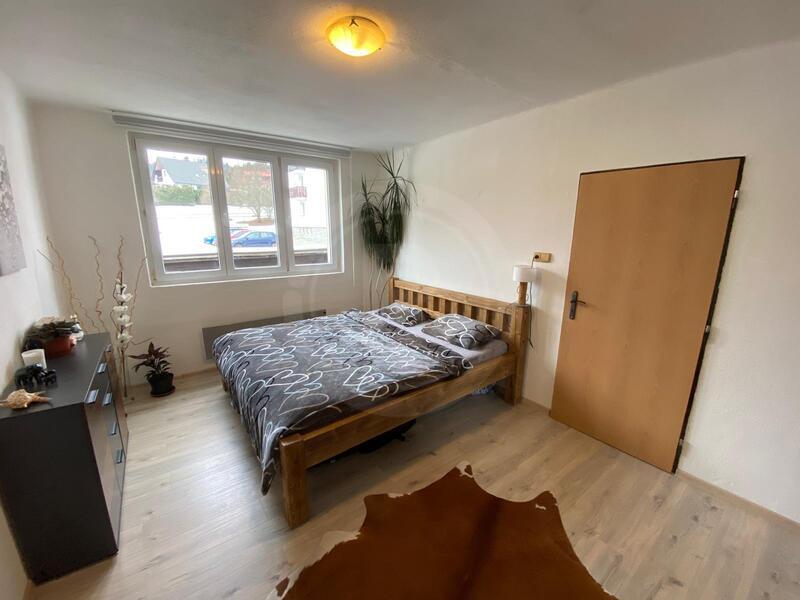 PRONÁJEM ZDĚNÉHO BYTU 2+1, CENTRUM OBCE KVILDA