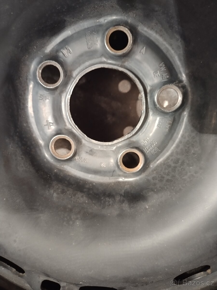 Zimní kola s pneu 185/60 R15 ( Škoda Fabia, Rapid, Octavia)