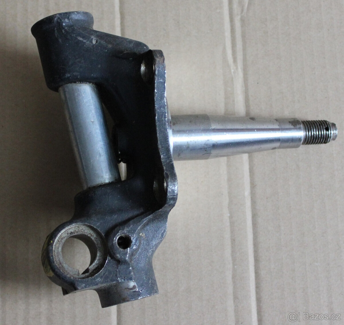 Nový levý čep kola škoda 1000/1100MB