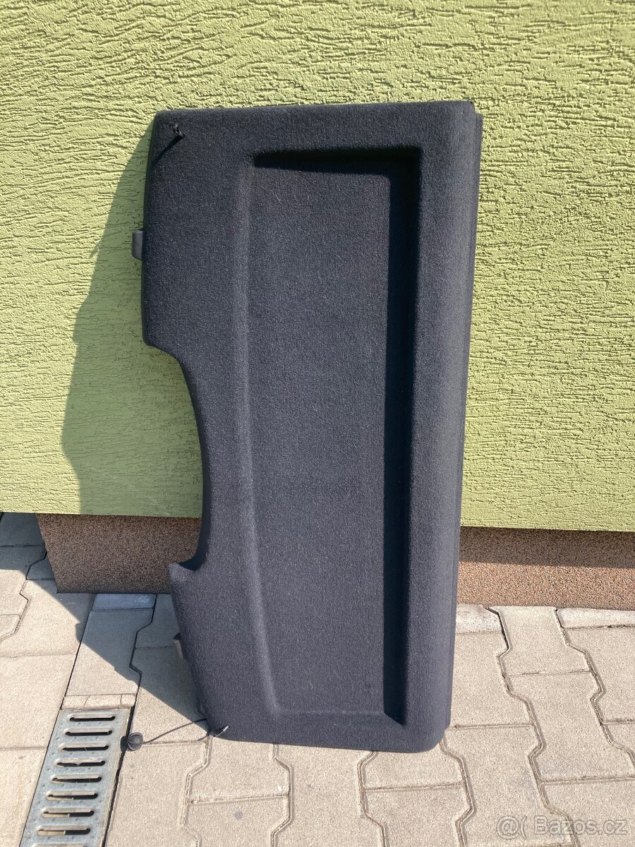 Škoda Fabia II. plato kufru.