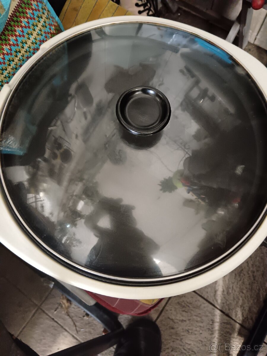 Elektrická multifunkční pánev Severin