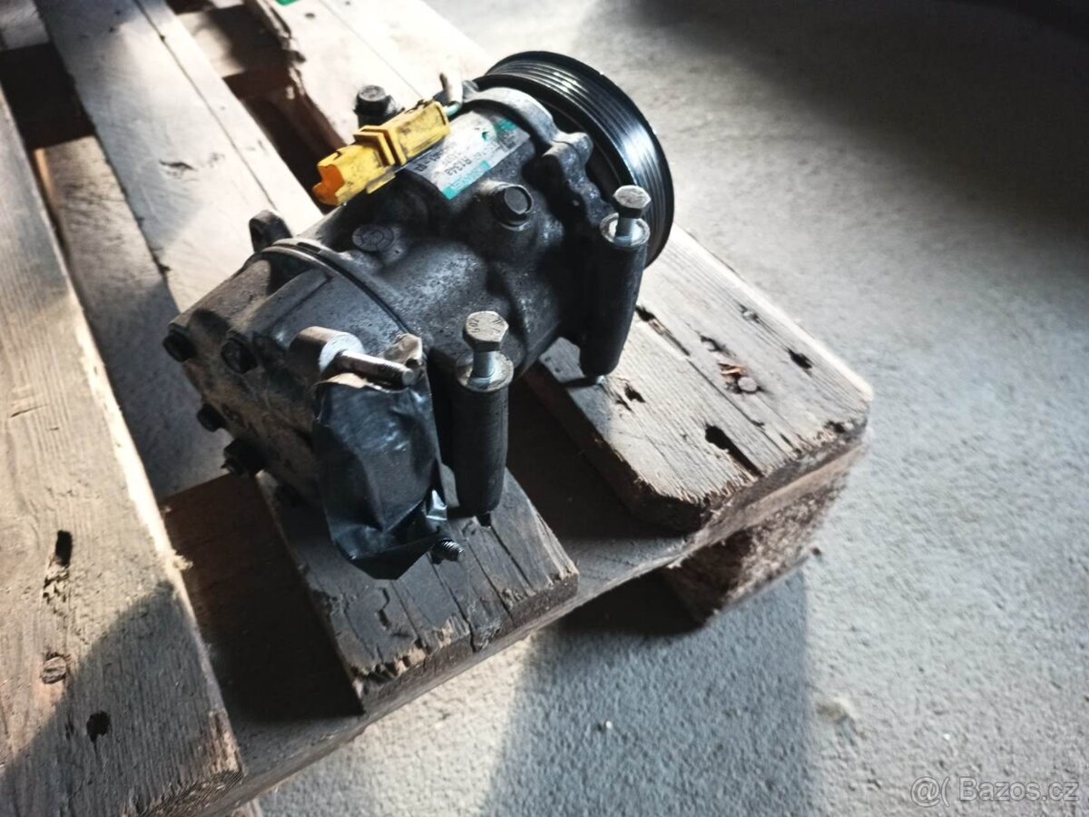 Kompresor klimatizace na Mini r56