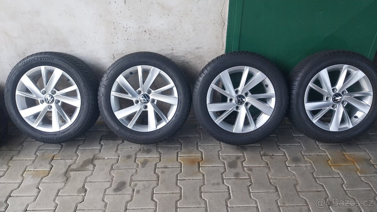 Prodám orig.alu VW s pneu 205/55/16
