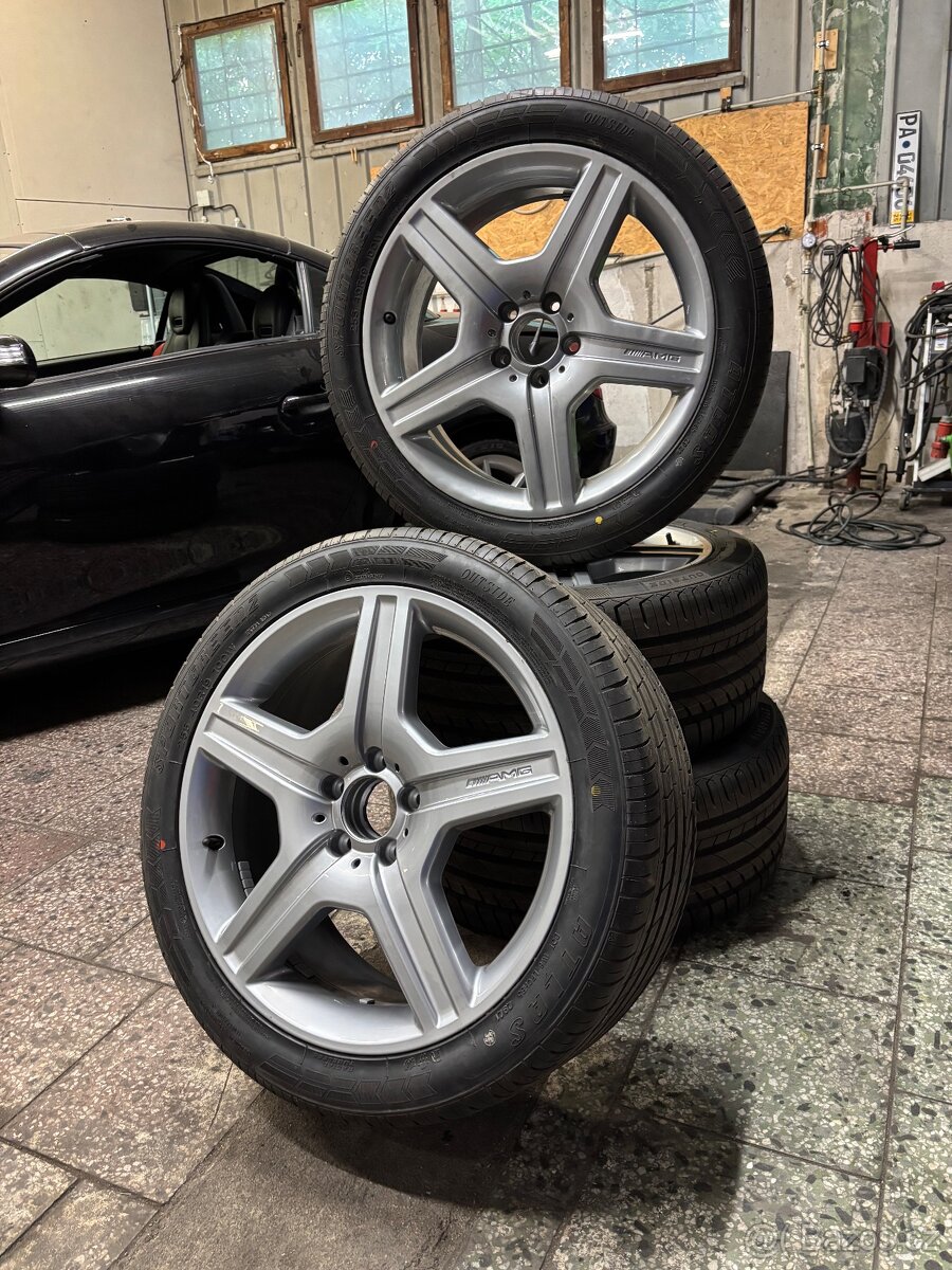 Alu kola AMG R19 - dvourozměr