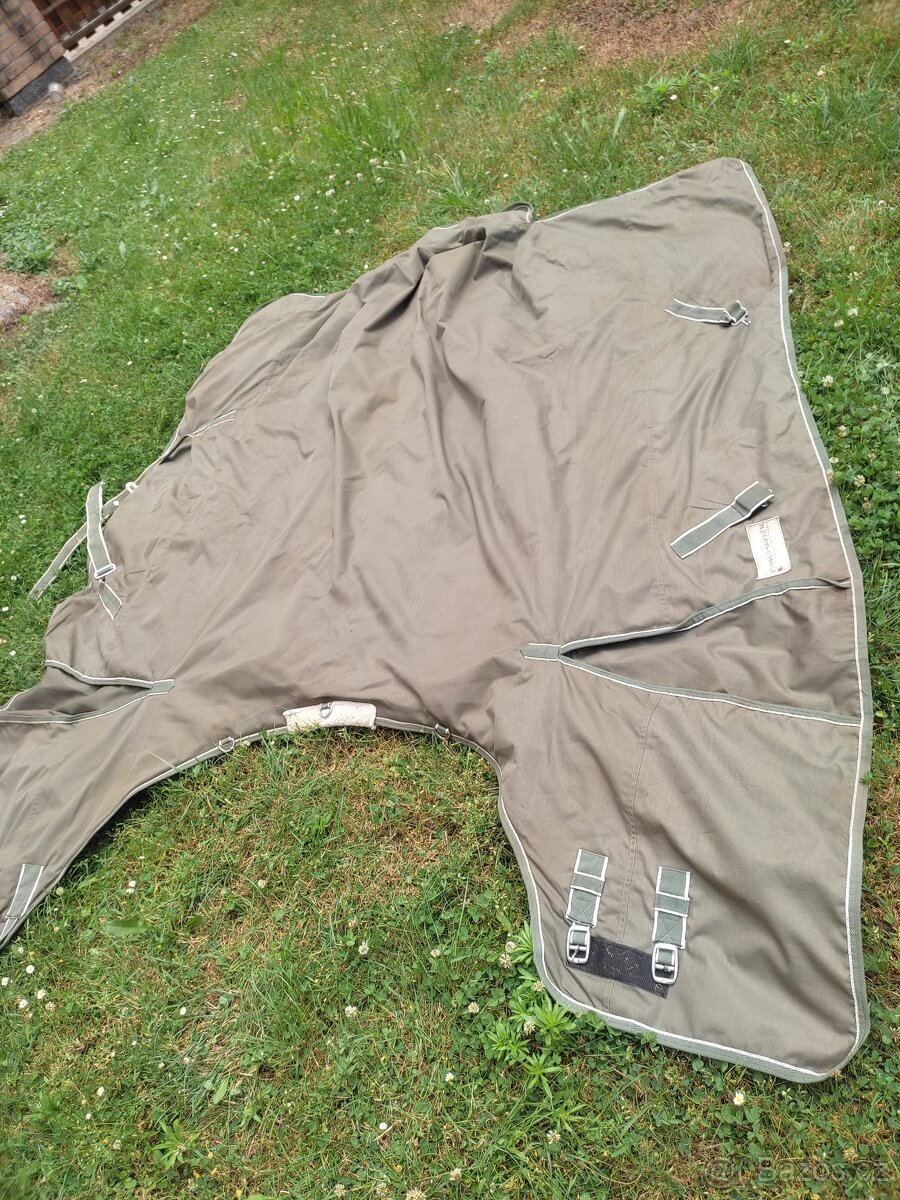 Výběhová deka Waldhausen 200g 145cm