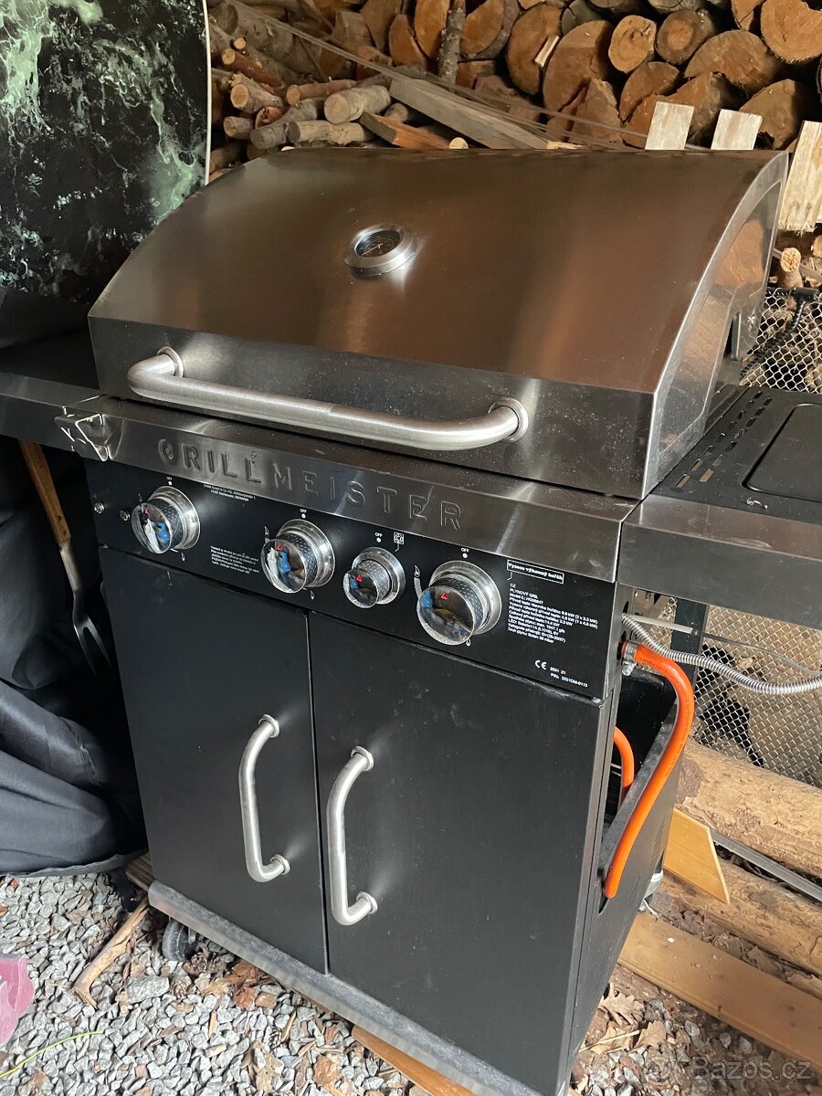Plynový grill Grillmeister 3+1 hořáky