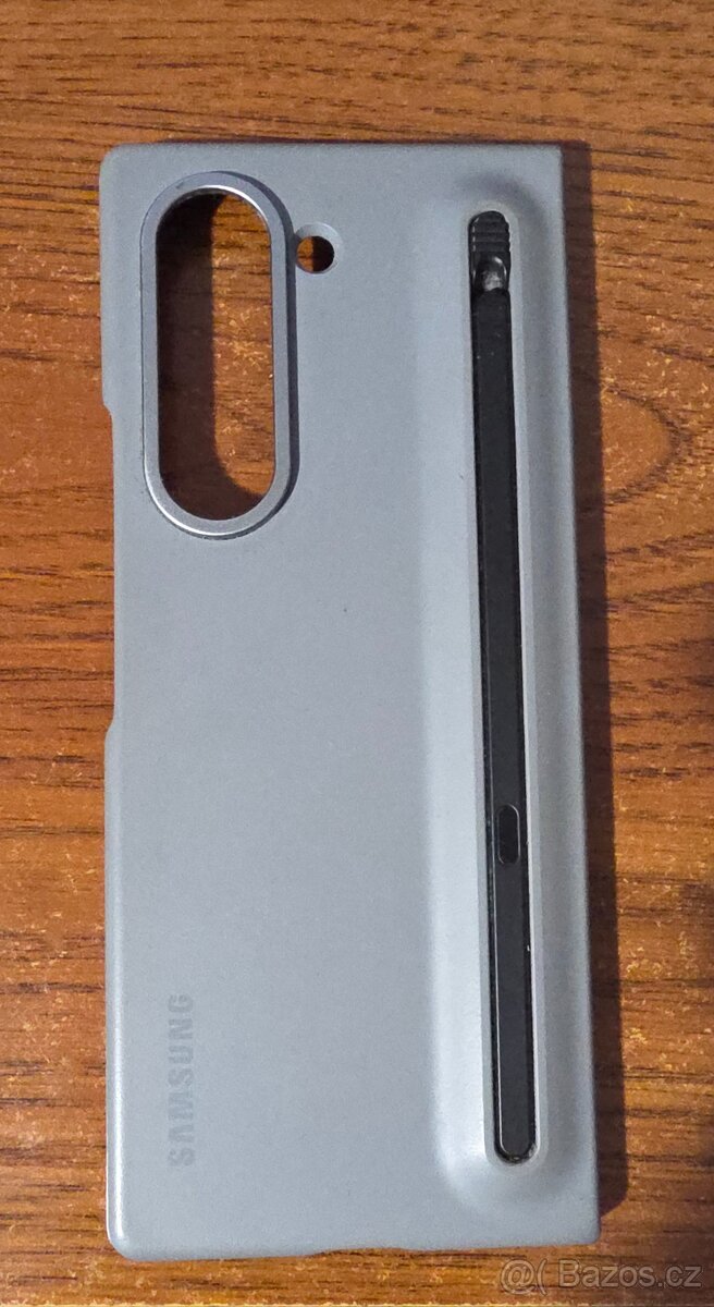 Záda FOLD 6 + S Pen