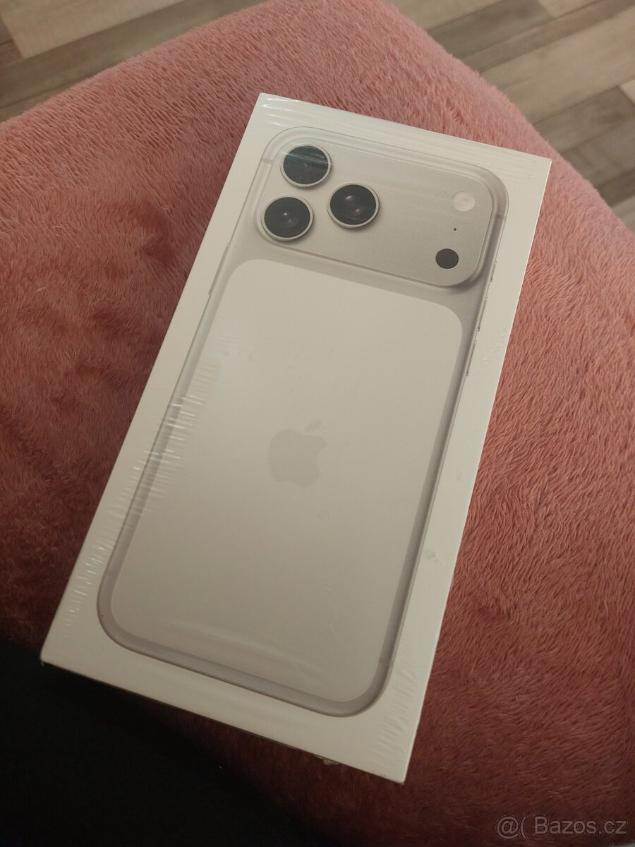 IPhone17 Pro Max ,Silverstone, 512GB NOVÝ