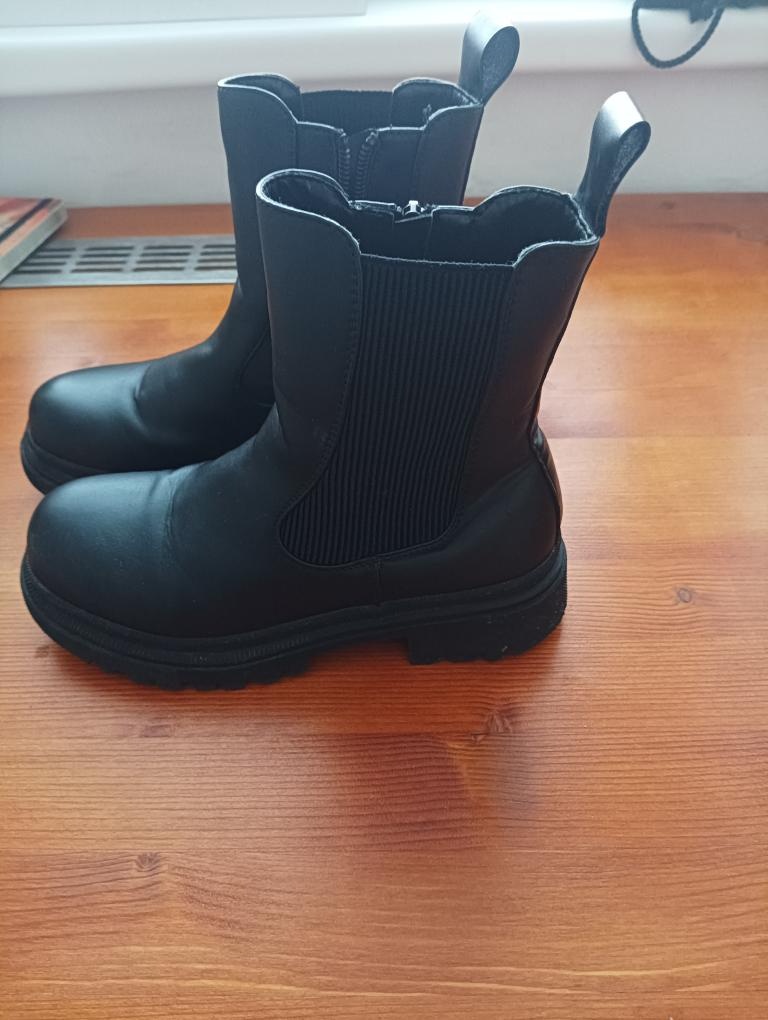 Dívčí zimní , podzimní obuv vel 34