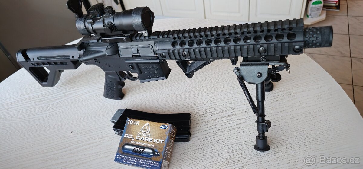 Vzduchový samopal Crosman DPMS SBR